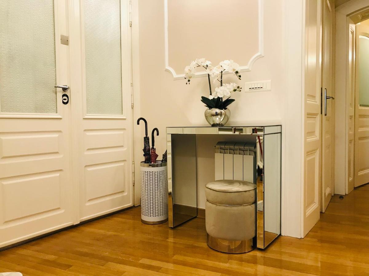 Knez Sima Jacuzzi, 3 Bedrooms, Balcony In Stari Grad Belgrad Dış mekan fotoğraf