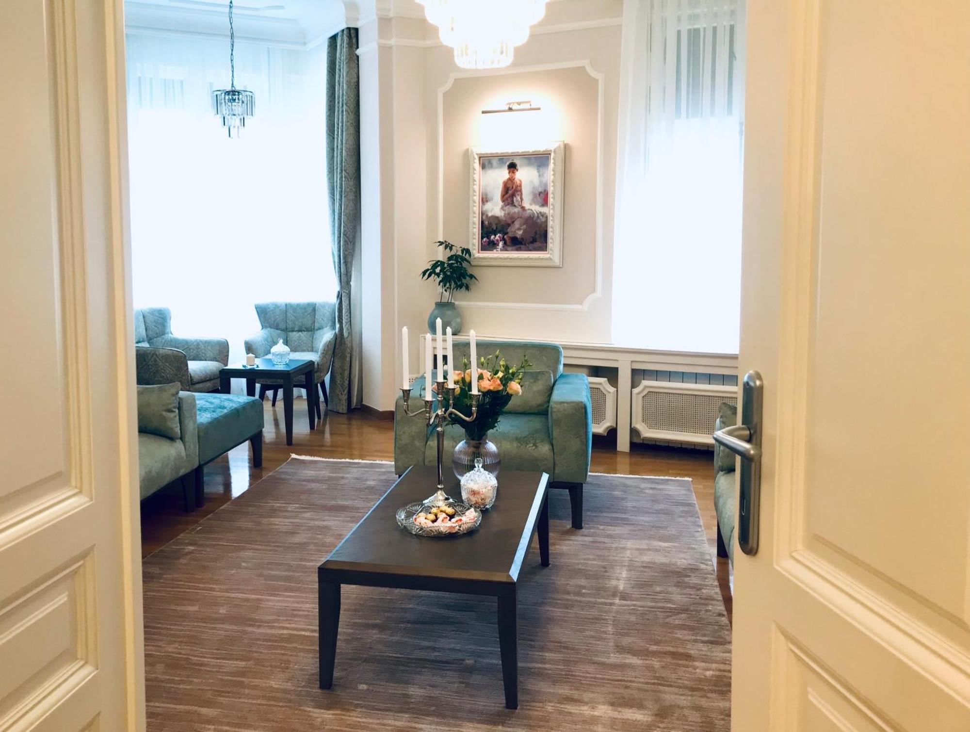 Knez Sima Jacuzzi, 3 Bedrooms, Balcony In Stari Grad Belgrad Dış mekan fotoğraf